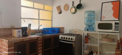 Dapur atau dapur kecil di Little House Panajachel