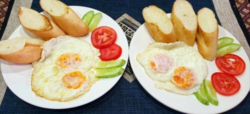 Mad i den private indkvartering eller i nærheden