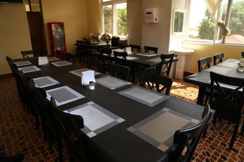 Εστιατόριο ή άλλο μέρος για φαγητό στο East Point Hotel Moshi