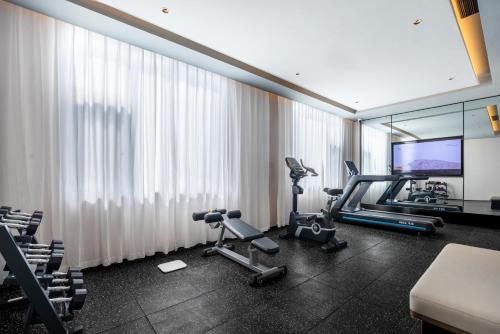 Pusat kecergasan dan/atau kemudahan kecergasan di Atour Hotel Qujing Qilin