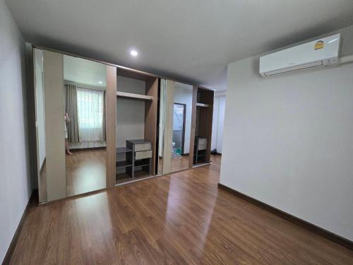 Gallery image of Cozy Stay near Airport in Lat Krabang