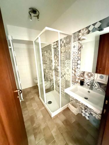 Un baño de Guerrin Meschino