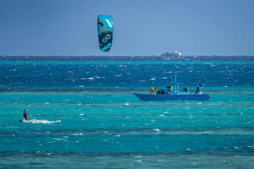 Clientes alojados en Magic Beach Hotel Hurghada