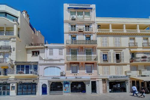 Chic 2 chambres vue PORT, FELIX FAURE-COEUR DE CANNES A2B218