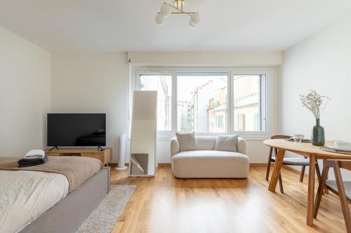Foto Stylish Lakeside Studio 4