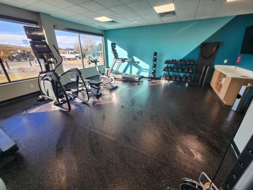 Gimnasio o instalaciones de fitness de avid hotels Billings West by IHG