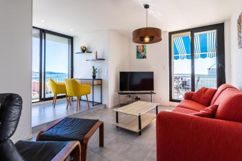 VUE DES ANGES AP4238 By Riviera Holiday Homes