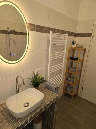 Koupelna v ubytování WohnTraum zur alten Post, Sauna, Altstadt