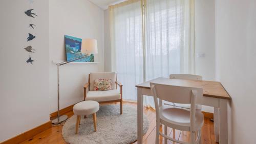 Luminous 1BDR Apartment by LovelyStay
