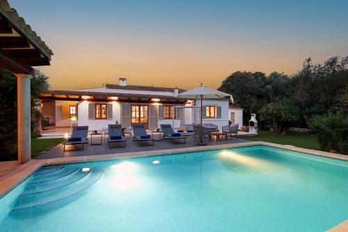 Villa Vives - Alegre