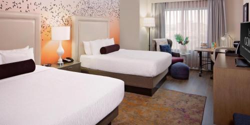 Hotel Indigo Austin Downtown - University, an IHG Hotel Image