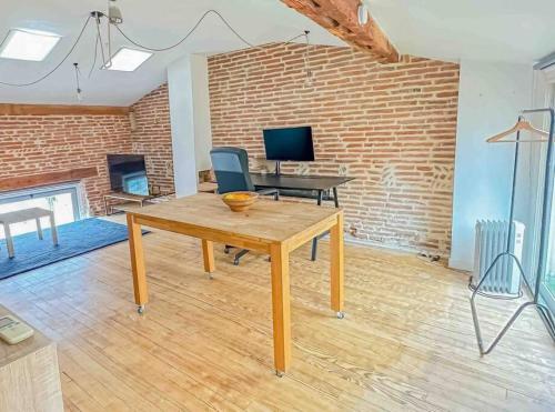 Photo de la galerie de l'établissement Cosy Loft Spacieux - Appartement Toulouse centre., à Toulouse