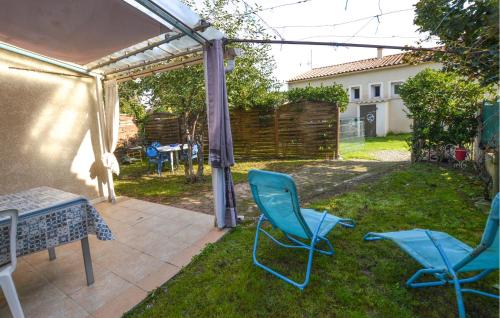 Taman di luar Awesome Home In Prunelli-Di-Fiumorbo