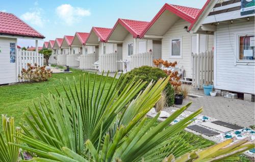 Pet Friendly Home In Darlowo Wicie