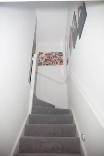 Gambar di galeri bagi 1 Cozy Double Room with Shared Space di Birch