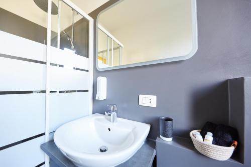 Ένα μπάνιο στο Bestay Verona Home