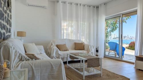 PARRALUE sea view apartments