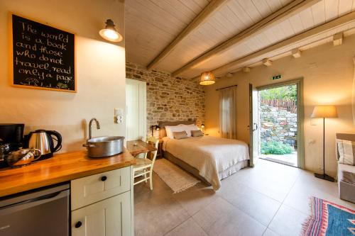 Postel nebo postele na pokoji v ubytování Amanita boutique hotel