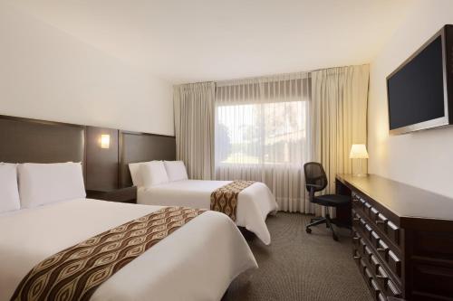 Gallery image of Wyndham Costa del Sol Trujillo in Trujillo