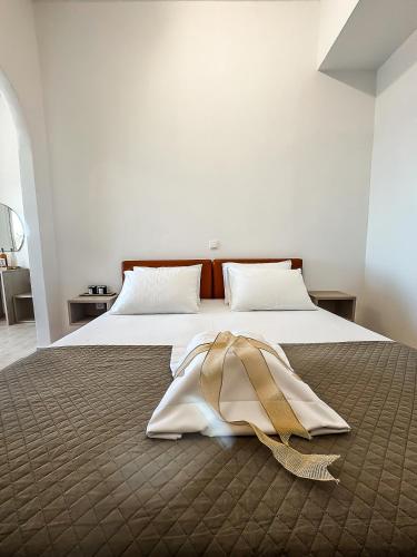 Gallery image of Andros Seaview Hotel in Batsi