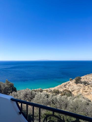 Gallery image of Andros Seaview Hotel in Batsi