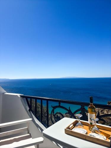 Gallery image of Andros Seaview Hotel in Batsi