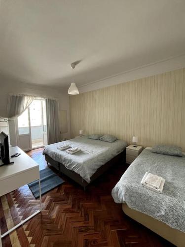Habitacion Privada para 3 Grande con balcón