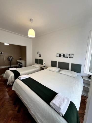 Habitación grande para 3 centro Lisboa