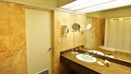 Gallery image of Wyndham Costa del Sol Trujillo in Trujillo