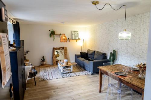 Zdjęcie z galerii obiektu Charmante petite maison sur le port du légué w mieście Plérin