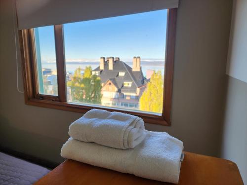 Cama ou camas em um quarto em YAGHAN HOSTEL