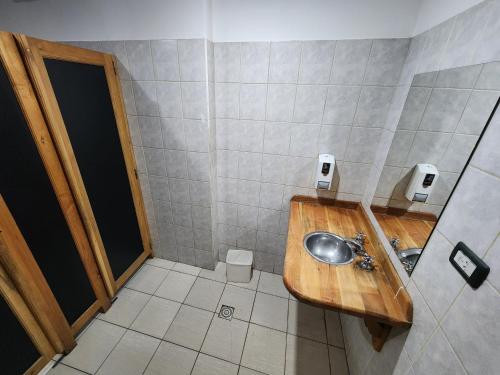 Um banheiro em YAGHAN HOSTEL