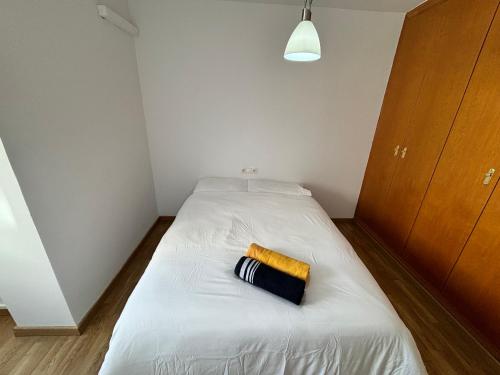 En eller flere senge i et værelse på Cute and Cosy Room