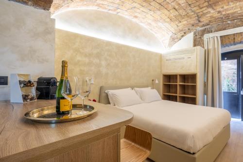Trastevere Urbes Collection