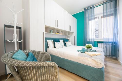 En eller flere senge i et værelse på CasaViva - Good Vibe Bilo in Camogli with Shared Pool