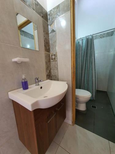 Koupelna v ubytování Vino al Valle