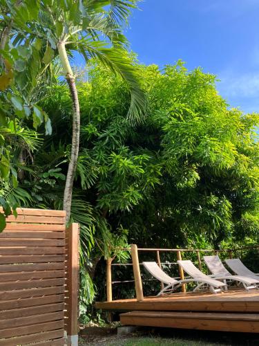 Jardín al aire libre en Gîte Zandoli Koko