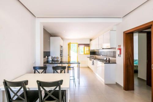 Vilamoura Beach Villa by nature with Olympic Pool
