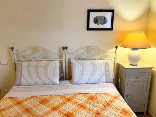 Ένα ή περισσότερα κρεβάτια σε δωμάτιο στο Apartment in Umbria near Montefalco Winery