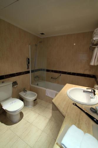 Koupelna v ubytování Bayview Hotel Beirut