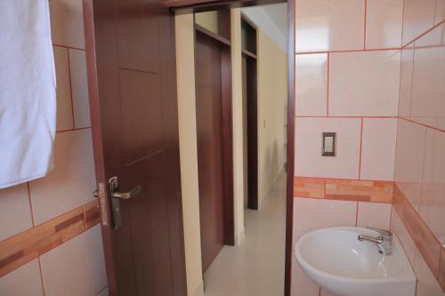 Bilik mandi di Departamentos EVITA