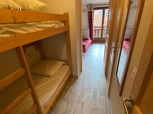 Studio chaleureux et calme à Châtel, proche centre, avec coin montagne, parking et balcon