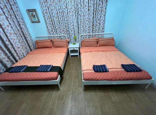 Cama o camas de una habitación en BanMoomJan Pool villa Khao Yai KP
