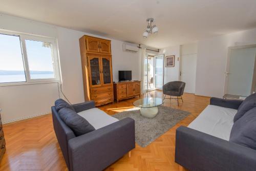 Sunny Apartment