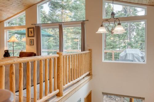 Φωτογραφία από το άλμπουμ του Tahoe Vista by AvantStay Central Location Patio σε Tahoe Vista