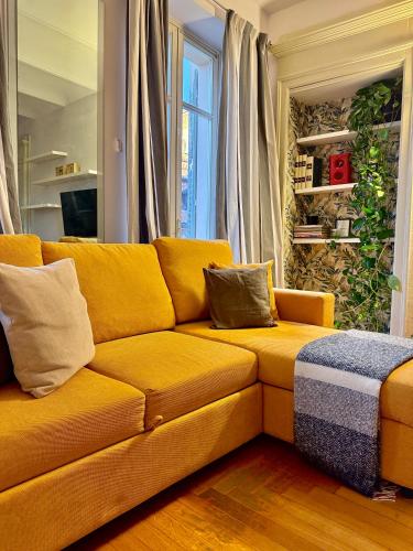 Ruang duduk di ComeCasa San Secondo Terraced Apartment