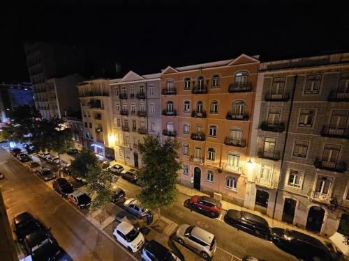 Habitacion Grande vista lisboa centro 3 personas