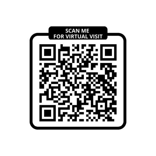 un code qr noir et blanc avec un signe me scanner pour une visite virtuelle dans l'établissement Bluestay 201 - Superb apartment in Paris, à Paris