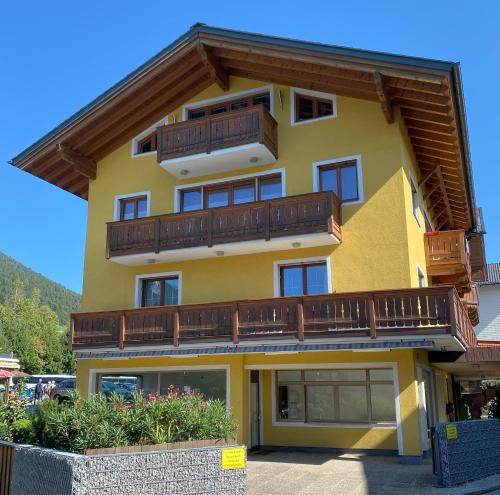 アパートメントが所在する建物