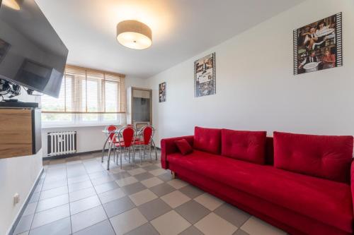 Allo Allo 450 m od plaży Wczasowa 3